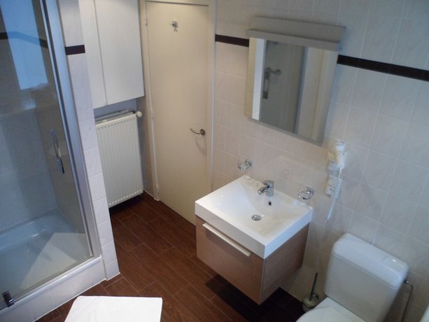 Imagen de la habitación del Hotel Grupello. Foto 2