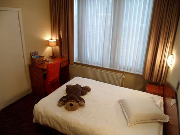 Imagen de la habitación del Hotel Grupello. Foto 3