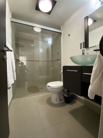 Imagen de la habitación del Hotel Grupo Kings Suites Chimborazo. Foto 16