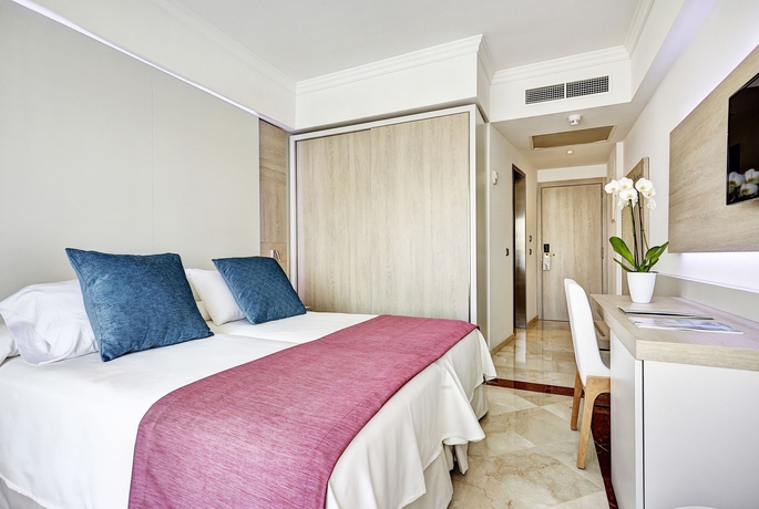 Imagen de la habitación del Hotel Grupotel Acapulco Playa - Adults Only. Foto 2