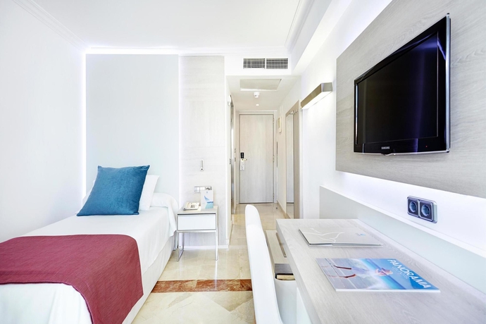 Imagen de la habitación del Hotel Grupotel Acapulco Playa - Adults Only. Foto 5