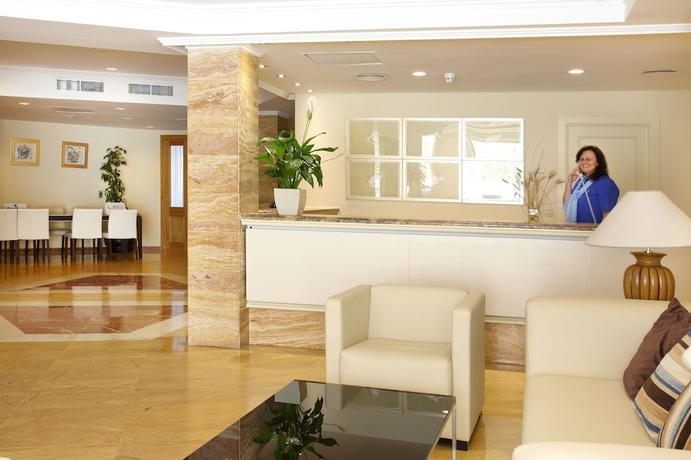 Imagen de los interiores del Hotel Grupotel Imperio Playa. Foto 10