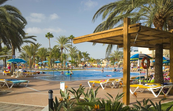 Imagen de la piscina del Hotel Grupotel Las Pitas. Foto 19