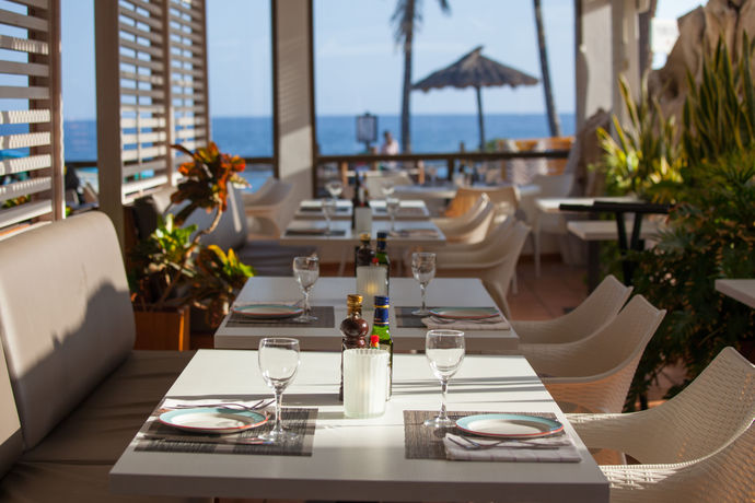 Imagen del bar/restaurante del Hotel Grupotel Las Pitas. Foto 6