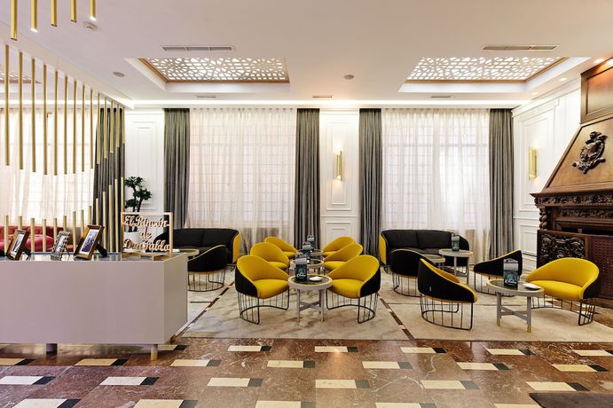 Imagen de los interiores del Hotel Grupotel Mayorazgo. Foto 15