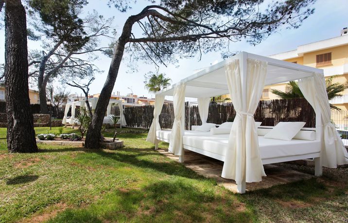 Imagen de los exteriores del Hotel Grupotel Montecarlo. Foto 9