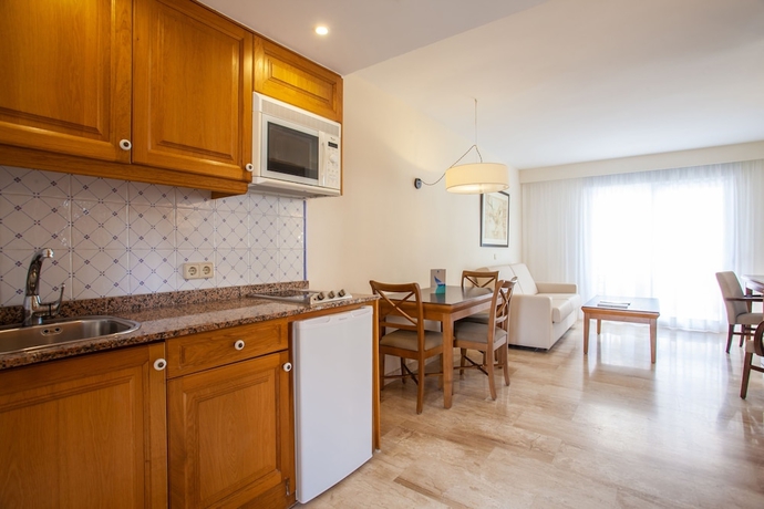 Imagen de la habitación del Hotel Grupotel Nilo and Spa. Foto 4