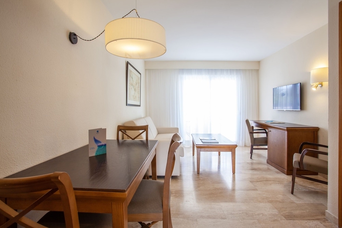 Imagen de la habitación del Hotel Grupotel Nilo and Spa. Foto 5