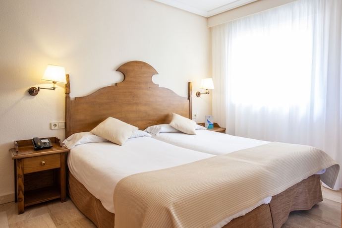 Imagen de la habitación del Hotel Grupotel Nilo and Spa. Foto 11