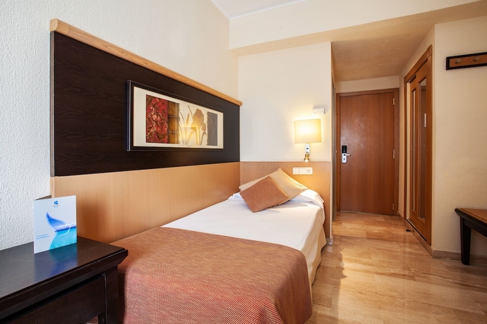 Imagen de la habitación del Hotel Grupotel Nilo and Spa. Foto 16