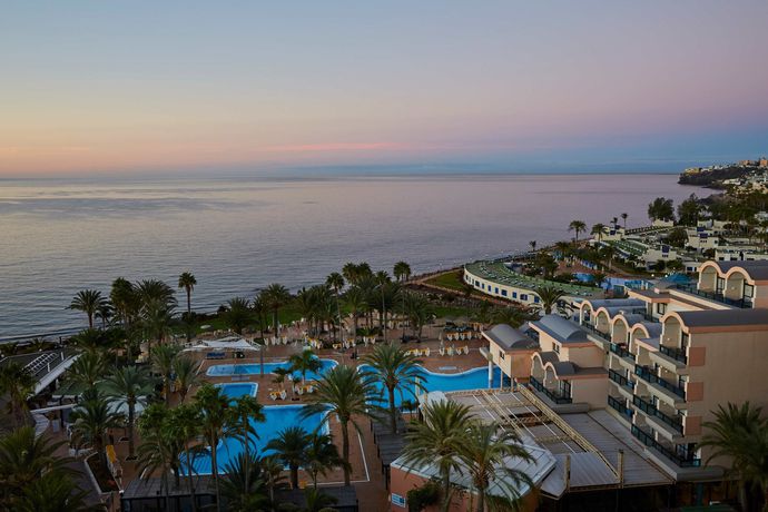 Imagen de los exteriores del Hotel Grupotel Orquidea. Foto 9