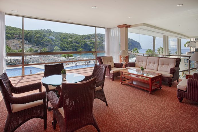 Imagen de los interiores del Hotel Grupotel Playa Camp De Mar - Adults Only. Foto 14