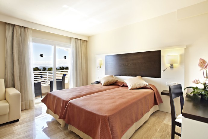 Imagen de la habitación del Hotel Grupotel Port D'alcudia. Foto 5
