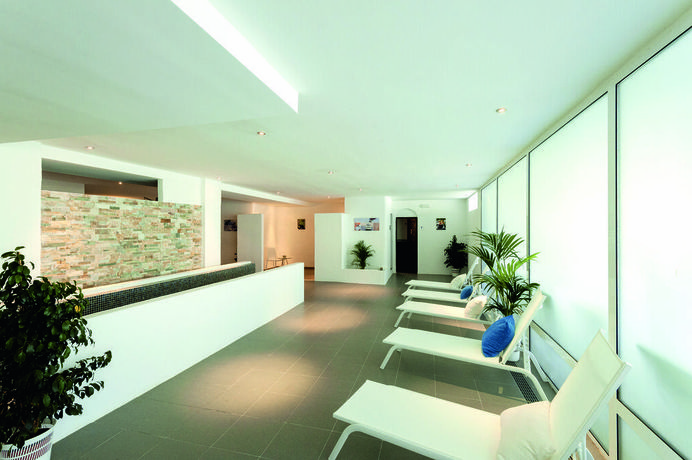 Imagen de los interiores del Hotel Grupotel Rocador. Foto 12
