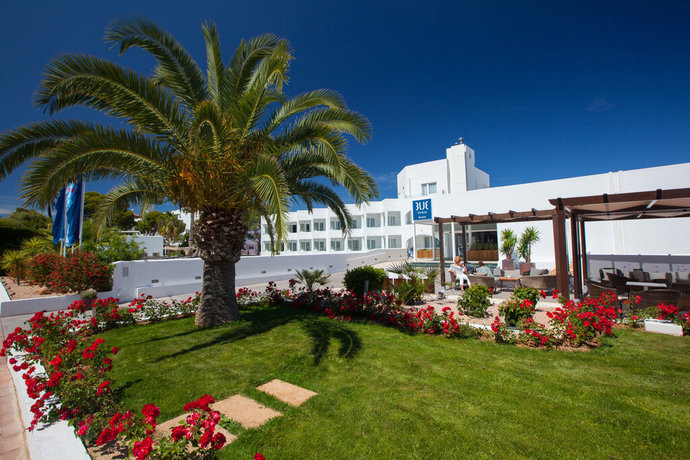 Imagen de los exteriores del Hotel Grupotel Rocador. Foto 10