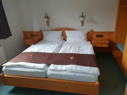 Imagen de la habitación del Hotel Gr&uuml;ner Baum, Bad Kreuznach. Foto 9