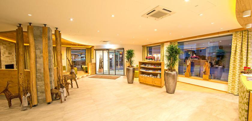 Imagen general del Hotel Grüner Baum, Milland - Millan. Foto 14