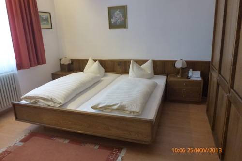 Imagen de la habitación del Hotel Gr&uuml;ner Baum, Rastatt. Foto 6
