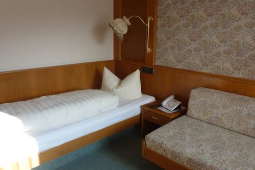 Imagen de la habitación del Hotel Gr&uuml;ner Baum, Rastatt. Foto 11