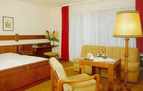 Imagen de la habitación del Hotel Gr&uuml;ner J&auml;ger. Foto 5