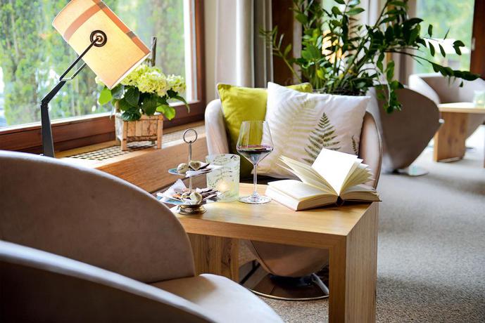 Imagen de los interiores del Hotel Grüner Wald. Foto 8