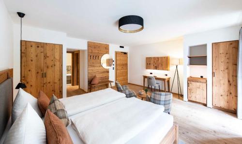 Imagen de la habitación del Hotel Gr&uuml;nerhof. Foto 16