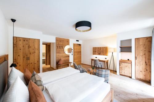 Imagen de la habitación del Hotel Gr&uuml;nerhof. Foto 19