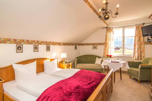 Imagen de la habitación del Hotel Grünwalderhof. Foto 10