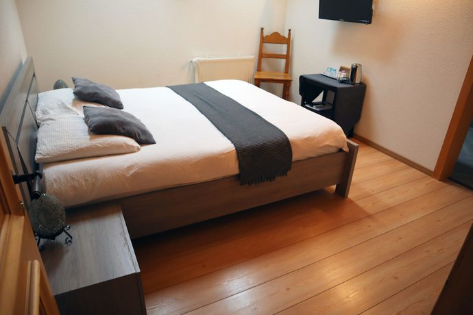 Imagen de la habitación del Hotel Gruy&egrave;re-rooms. Foto 16