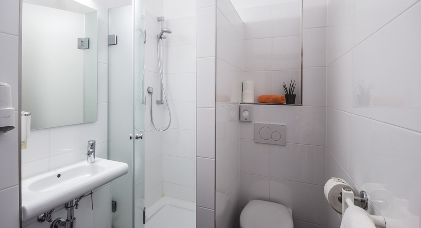 Imagen de la habitación del Hotel Gs. Foto 9