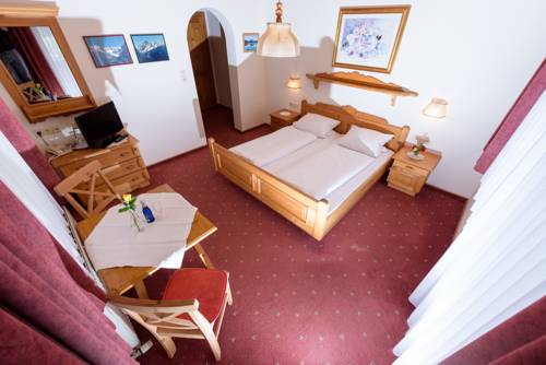 Imagen de la habitación del Hotel Gsallbach. Foto 5