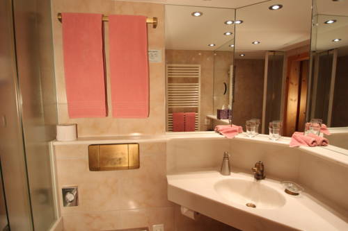 Imagen de la habitación del Hotel Gspan. Foto 7