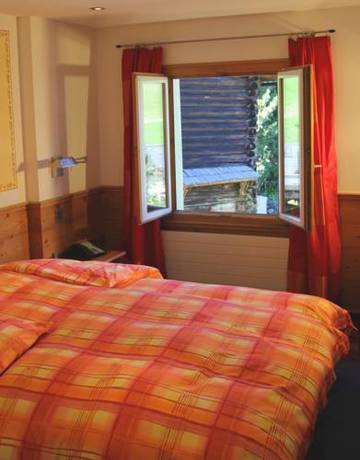 Imagen de la habitación del Hotel Gspan. Foto 11