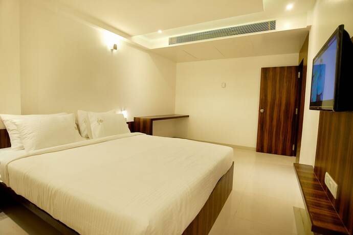 Imagen de la habitación del Hotel G-square - Shirdi. Foto 6