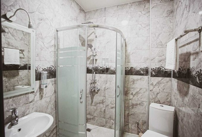 Imagen de la habitación del Hotel Gt Batumi. Foto 14