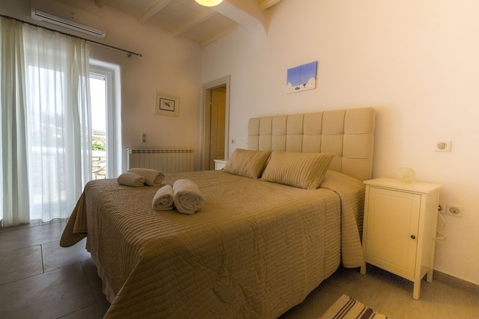 Imagen de la habitación del Hotel Gt Suites Corfos Bay. Foto 3