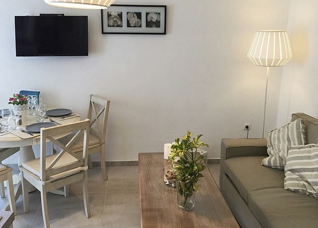 Imagen de la habitación del Hotel Gt Suites Corfos Bay. Foto 12