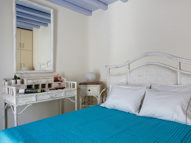 Imagen de la habitación del Hotel Gt Suites. Foto 3