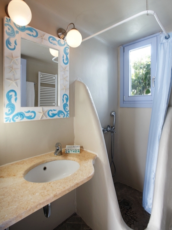 Imagen de la habitación del Hotel Gt Suites. Foto 10