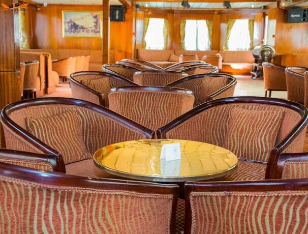 Imagen del bar/restaurante del Hotel Gts Nile Cruise. Foto 12