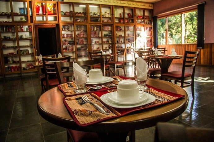Imagen del bar/restaurante del Hotel Gu&acirc;nxi. Foto 3