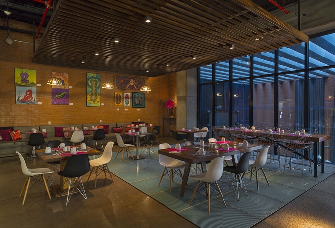 Imagen del bar/restaurante del Hotel Guadalajara Country Club by HNF. Foto 3