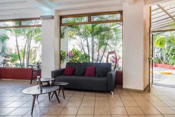 Imagen de los interiores del Hotel Guadalajara Express. Foto 19