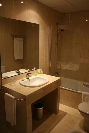 Imagen de la habitación del Hotel Guadalmedina. Foto 2