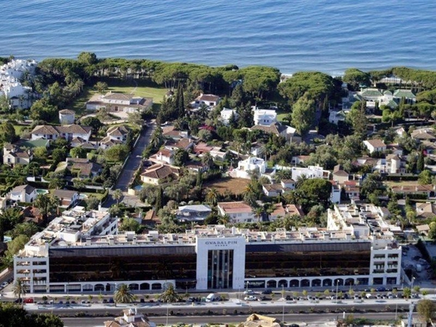 Imagen general del Hotel Guadalpin Suites, Marbella. Foto 9