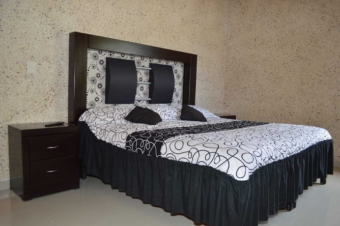 Imagen de la habitación del Hotel Guadalupe Bernal. Foto 5