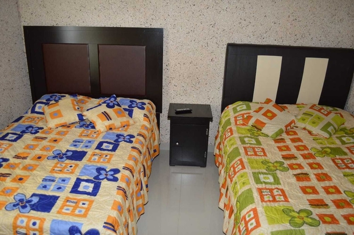 Imagen de la habitación del Hotel Guadalupe Bernal. Foto 7