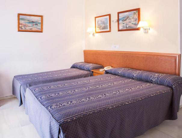 Imagen de la habitación del Hotel Guadalupe, Chipiona. Foto 4