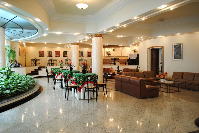 Imagen de los interiores del Hotel Guanabara. Foto 12