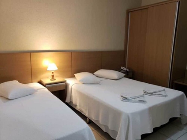 Imagen de la habitación del Hotel Guanabara. Foto 10